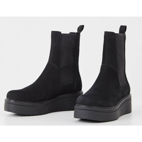 Vagabond Shoemakers Stacy Black Chelsea Size 8US Suede Leather Booties NEW - Picture 1 of 9